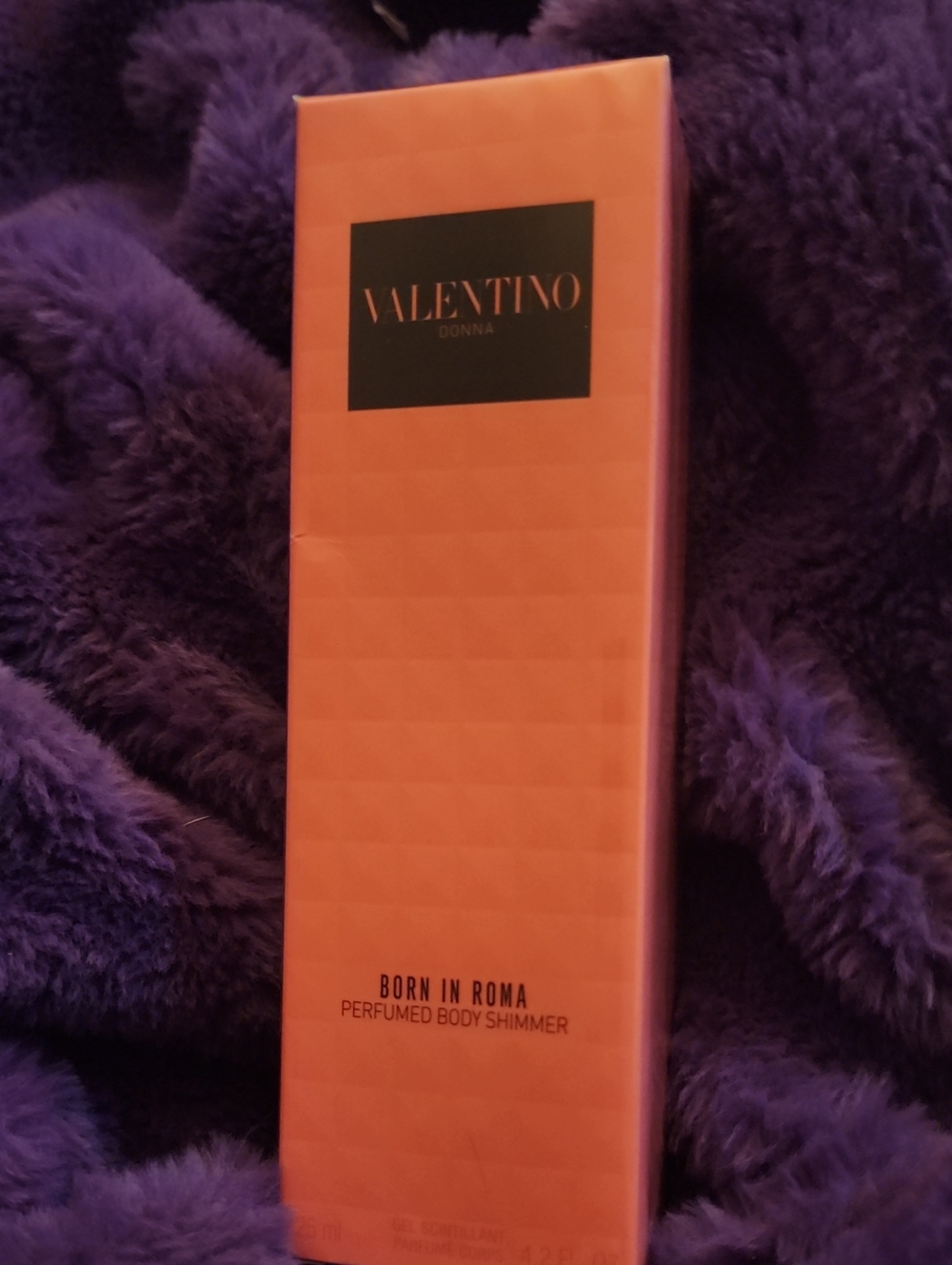 Valentino Born in Roma Perfumed Body Shimmer — Orange & Black